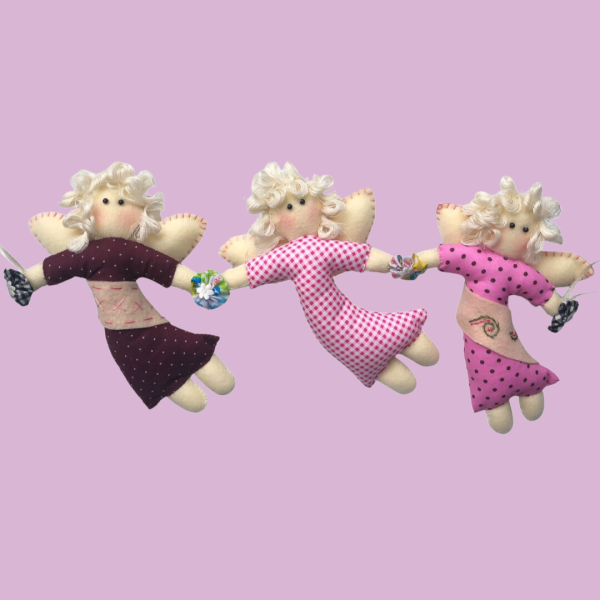 Trio de Ángeles - Imagen 3